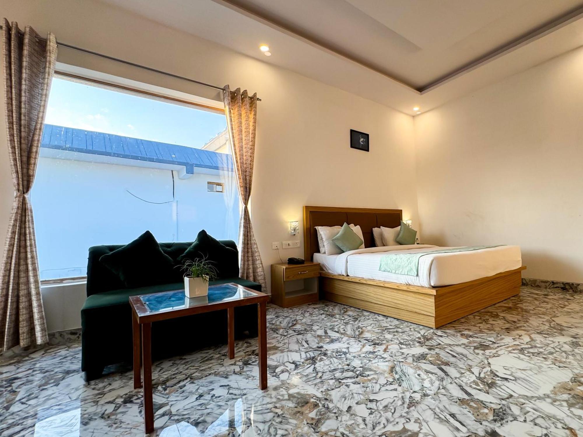 The White Oak Corbett Spa & Resort رامناجار المظهر الخارجي الصورة