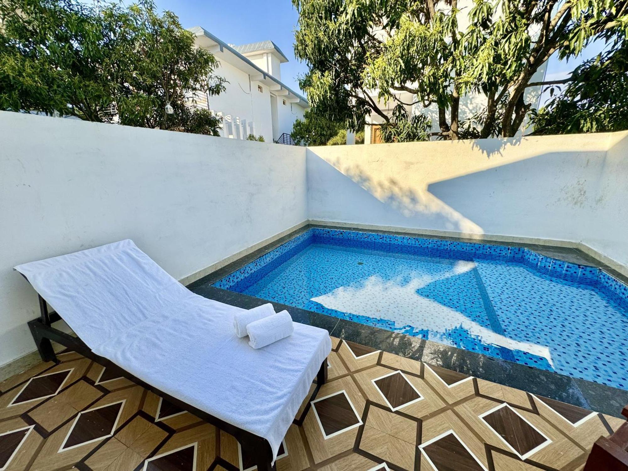 The White Oak Corbett Spa & Resort رامناجار المظهر الخارجي الصورة
